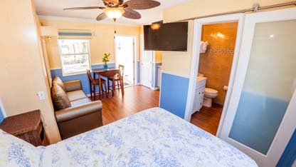 Interior view of room 6 at Suntan Terrace Beach Resort